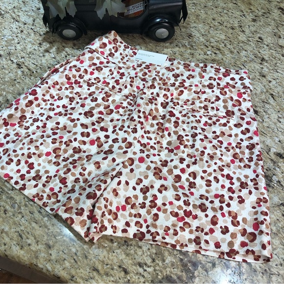 Ann Taylor High Rise Leopard Print Shorts Brown Red Tan 8 - Picture 8 of 10